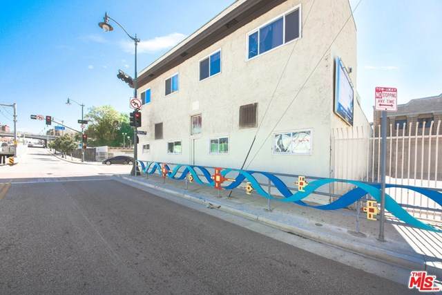 1526 1St Street - Photo 1