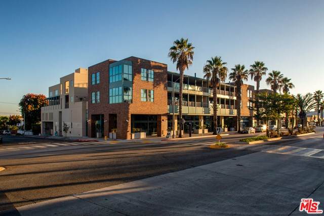 2300 Wilshire - Photo 1