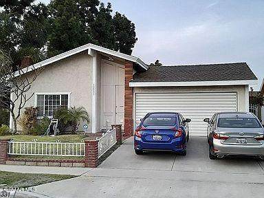 12331 185th Street - Photo 1
