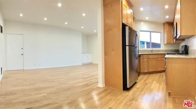 929 San Vicente - Photo 1