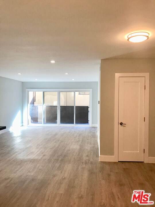1284 Havenhurst Drive - Photo 1