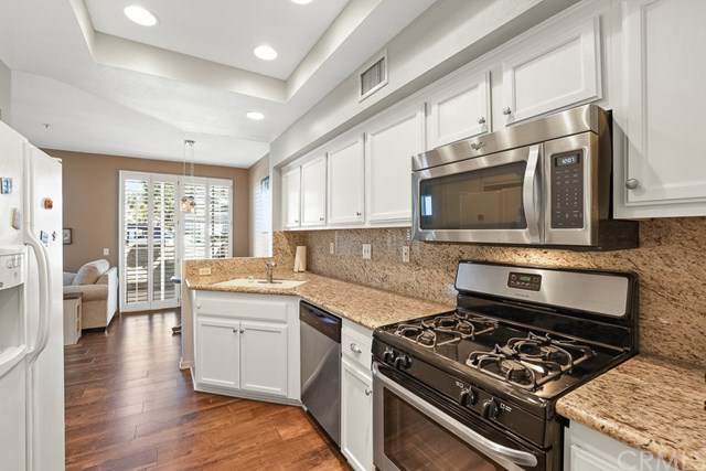 26 Carlsbad Lane - Photo 1