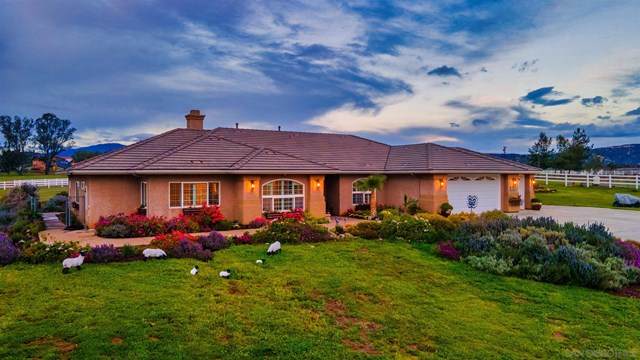 987 Heritage Ranch Rd - Photo 1
