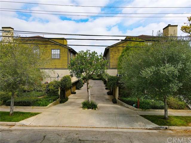 64 Oak Avenue - Photo 1