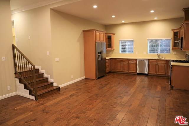1122 10Th Street - Photo 1