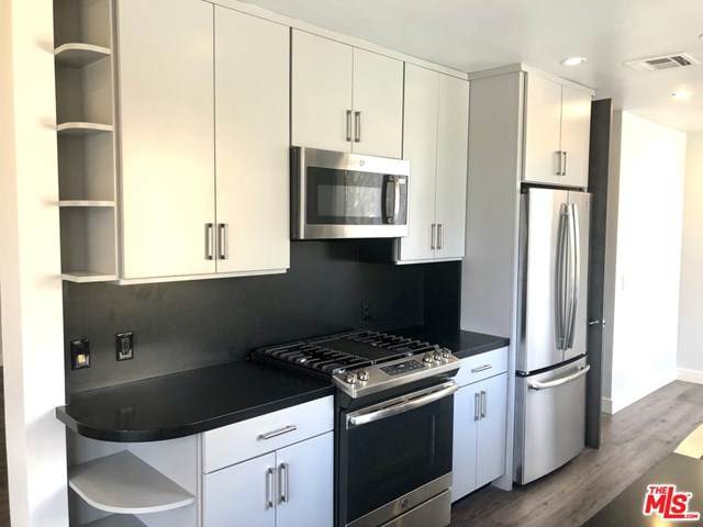 1271 Granville Avenue - Photo 1