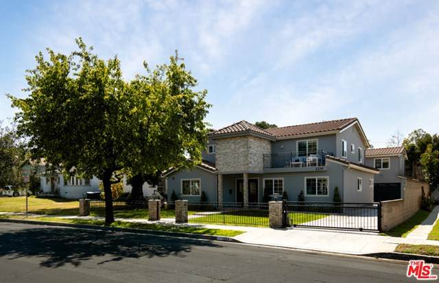 2334 33Rd Street - Photo 1