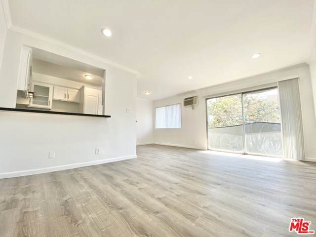 5741 Carlton Way - Photo 1