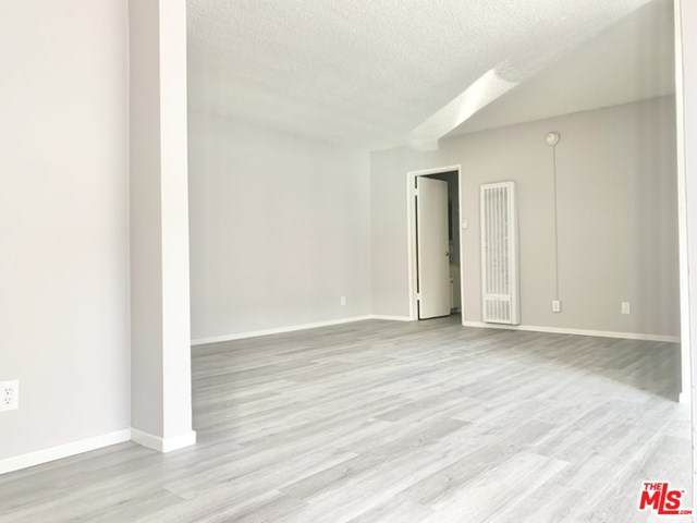 1822 Colby Avenue - Photo 1