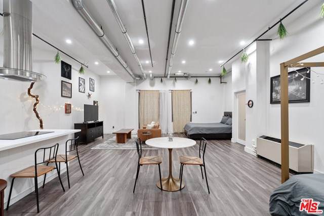 312 5Th Street - Photo 1