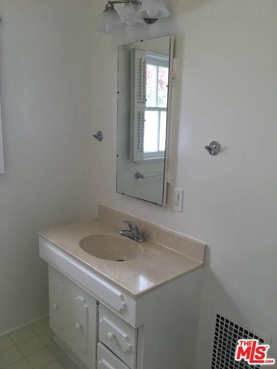 156 Gretna Green Way - Photo 1