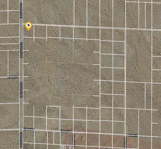 0 200E/AVE H Street - Photo 1