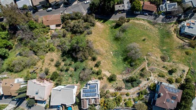 4557 Bend Drive - Photo 1