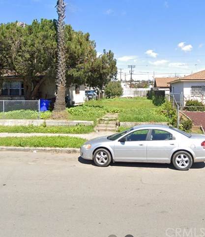 2886 Webster Avenue - Photo 1