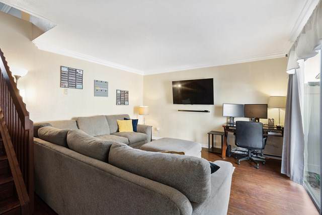90 Bahia Circle - Photo 1