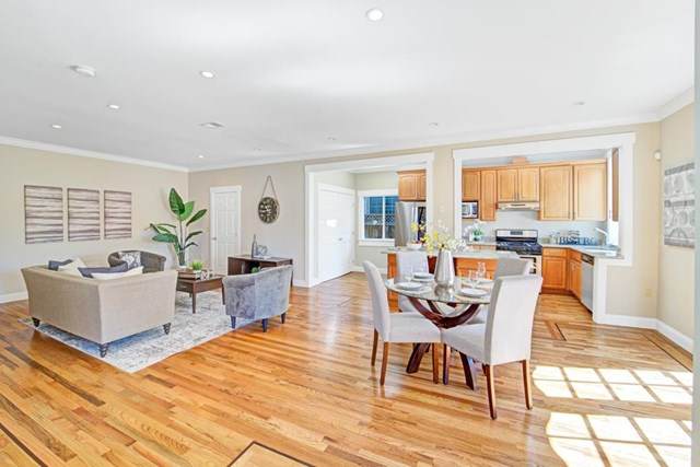 637 2nd Street - Photo 1