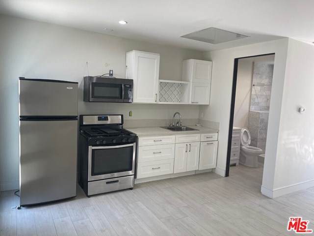 17522 Embassy - Photo 1