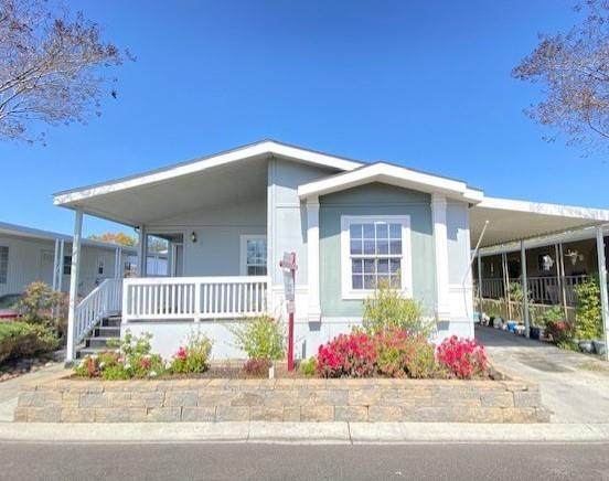870 Camden Avenue - Photo 1