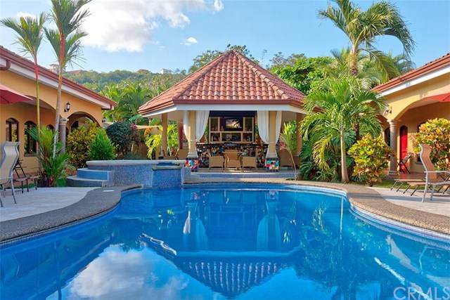 1 Calle Hermosa - Photo 1