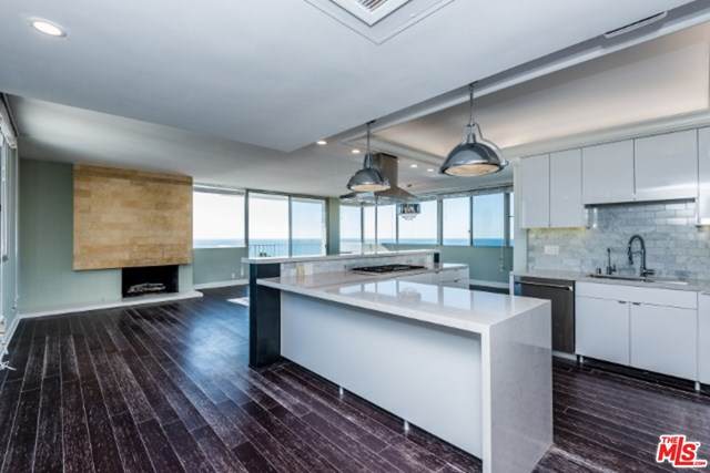 17350 Sunset Boulevard - Photo 1