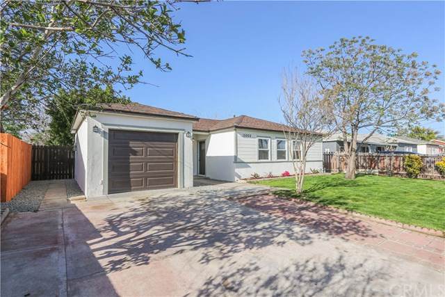 15002 Pine Avenue - Photo 1
