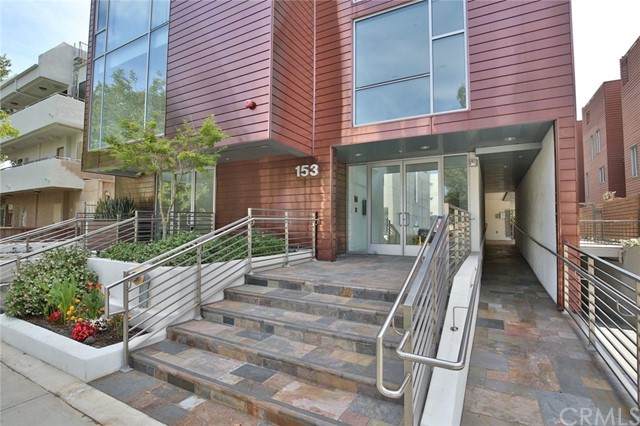 153 Hudson Avenue - Photo 1