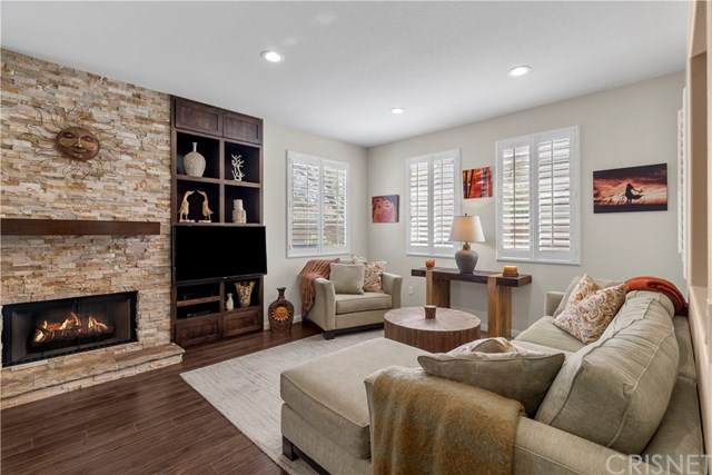 27914 Baneberry Place - Photo 1