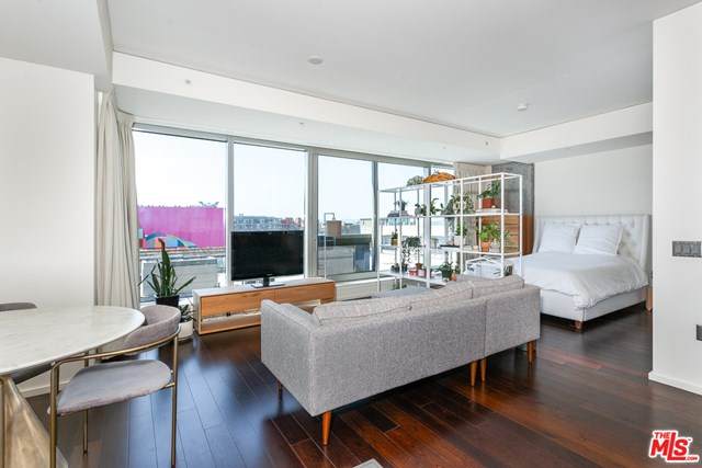 1155 Grand Avenue - Photo 1