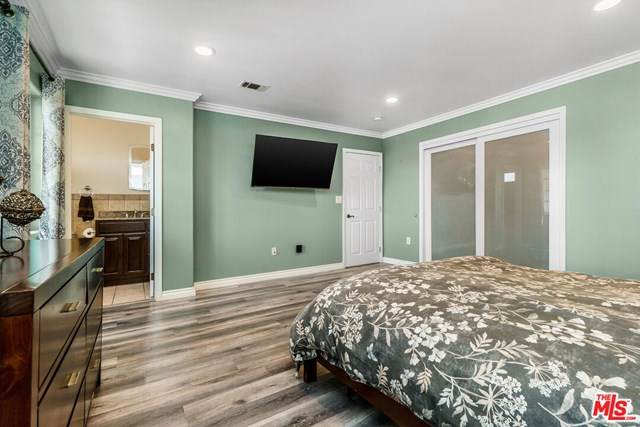 11856 Pope Avenue - Photo 1