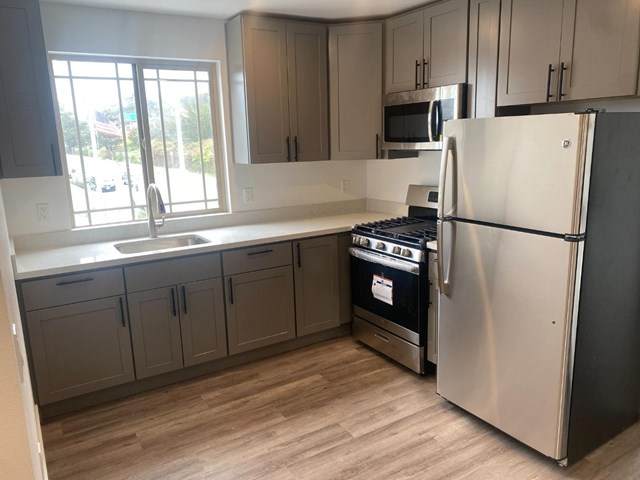 2500 Francisco Boulevard - Photo 1