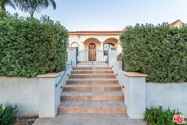 435 10th Street - Photo 1