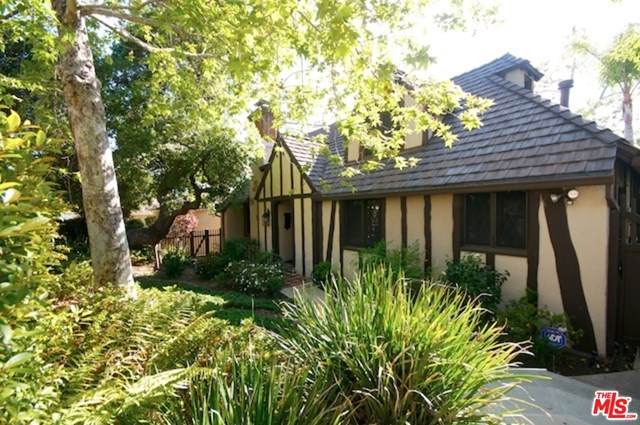 2667 Lake View Terrace - Photo 1