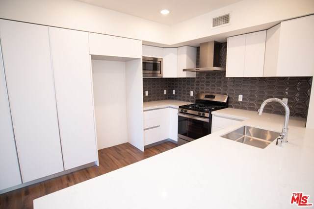 1223 Wellesley Avenue - Photo 1