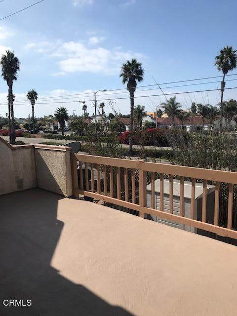 941 Dunes Street - Photo 1