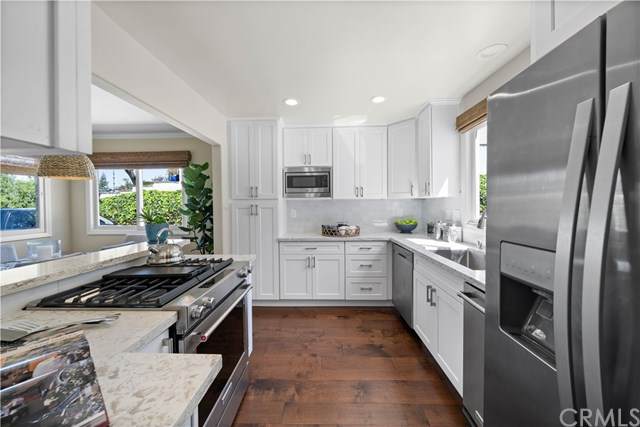 5142 Carol Drive - Photo 1