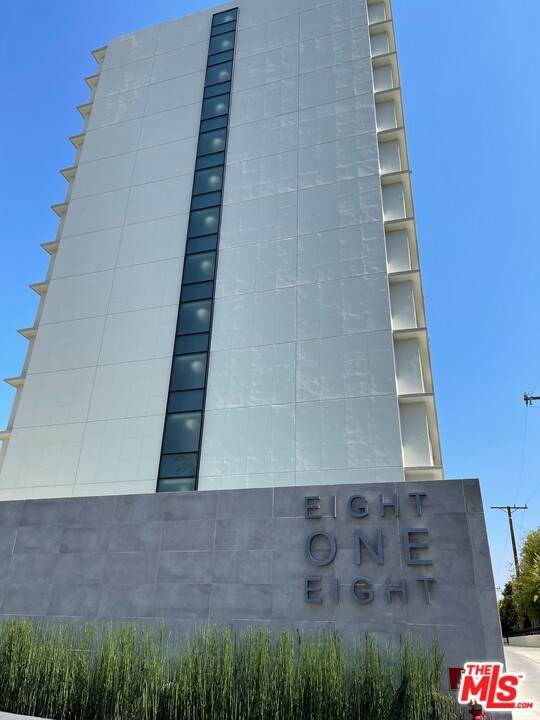 818 Doheny Drive - Photo 1