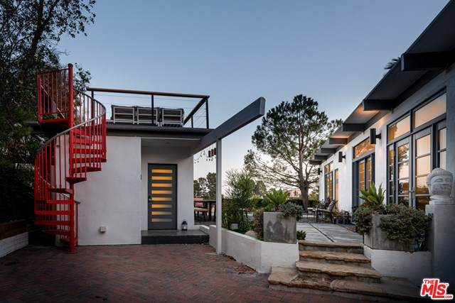 7107 Pacific View Drive - Photo 1