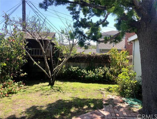 23408 Susana Avenue - Photo 1