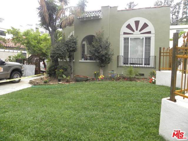 2239 Beachwood Drive - Photo 1