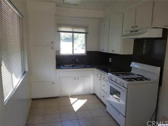 3920 La Crescenta - Photo 1