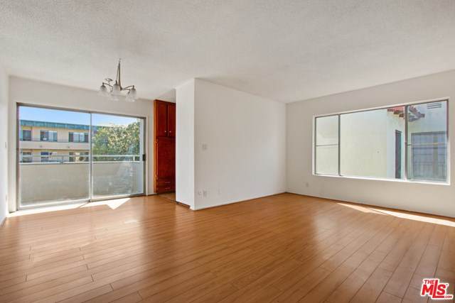 855 Holt Avenue - Photo 1