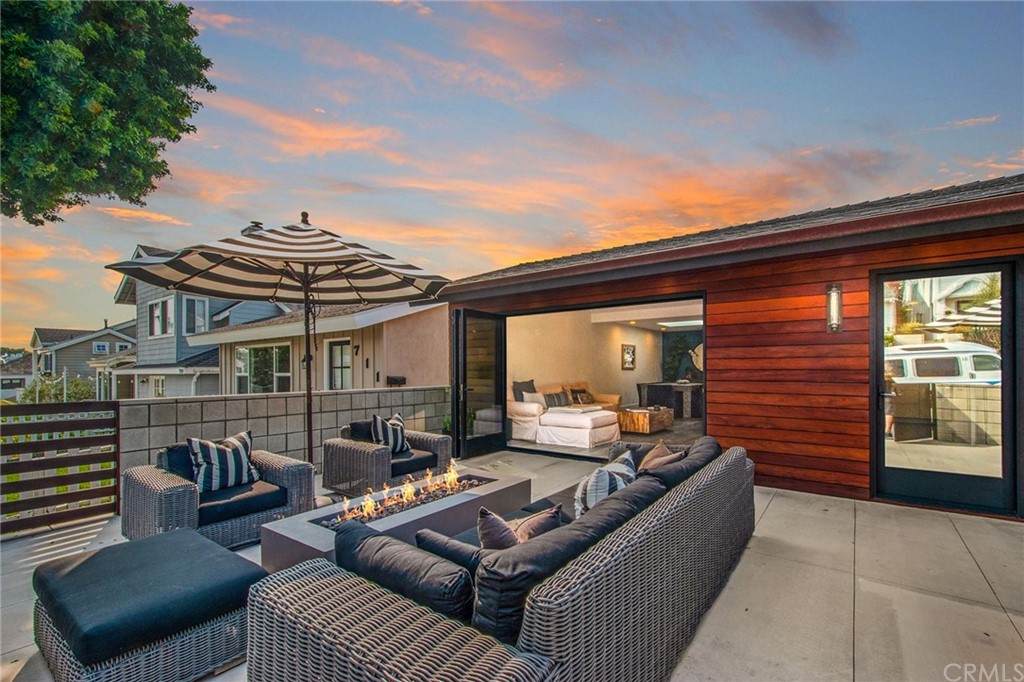713 Poinsettia Avenue - Photo 1