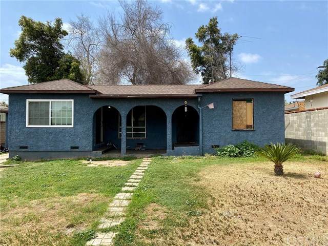 1405 Carob Way - Photo 1