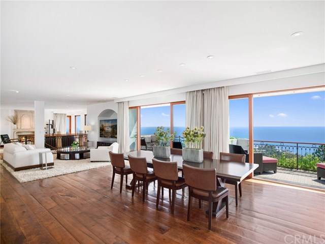 455 Panorama Drive - Photo 1