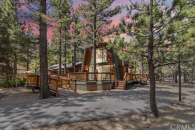 1065 Hemlock Lane - Photo 1