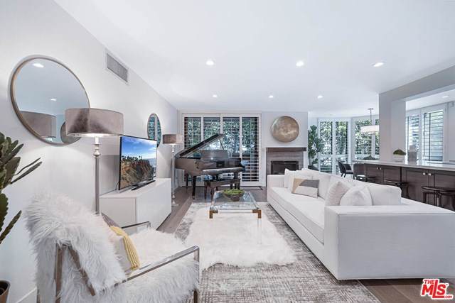 8530 Holloway Drive - Photo 1