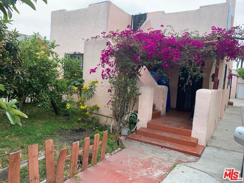 2323 Redondo Boulevard - Photo 1