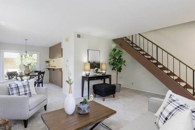125 Connemara Way - Photo 1