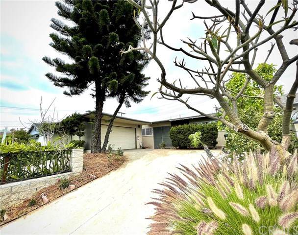 2301 College View Dr - Photo 1