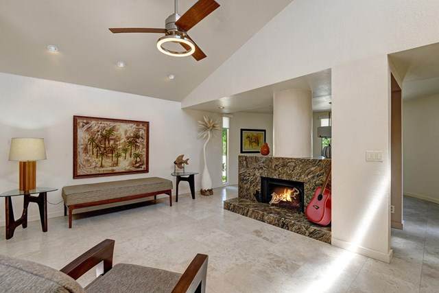998 Village Square - Photo 1